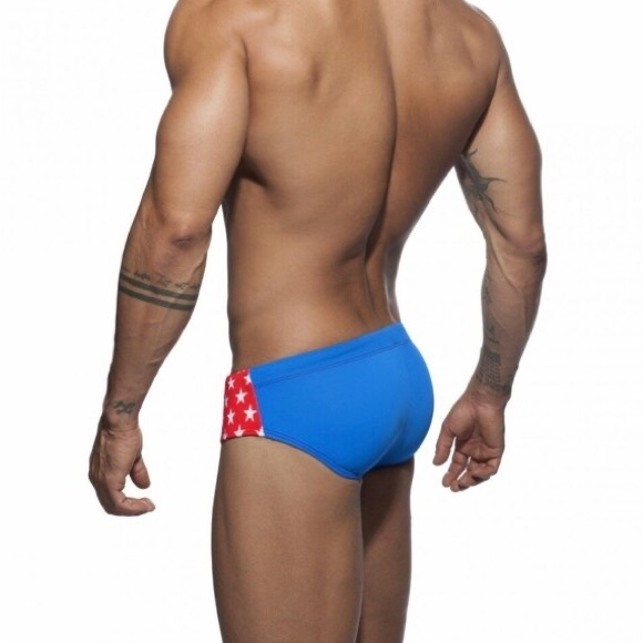 Mens Quick-drying Stars-n-Strip Print Bathing Suit - Picture 3 of 4